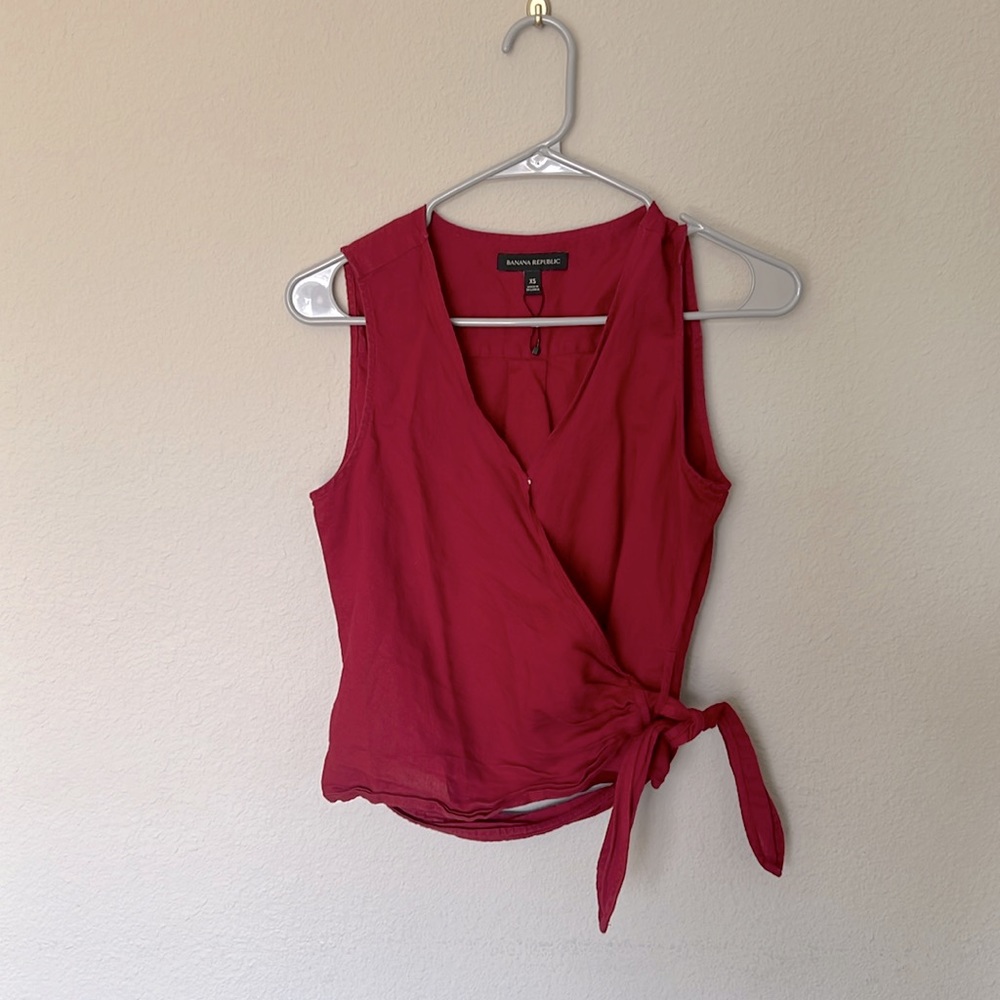 Banana republic Linen Red Wrap Tank